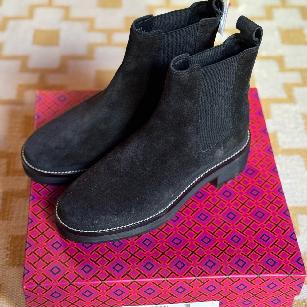 Tory Burch Lug Bootie 50 mm Black Suede